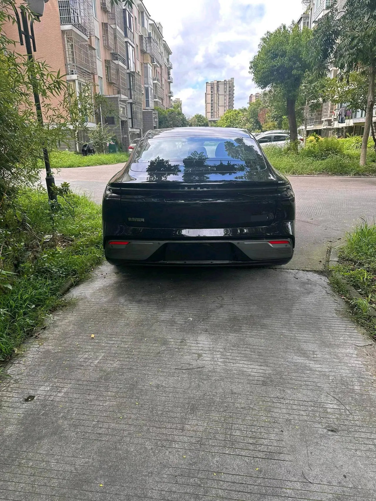 Geely Galaxy 2026 Star Yao 8 EM-i 1.5 Voyage Ocean Edition Automatic Gear 8