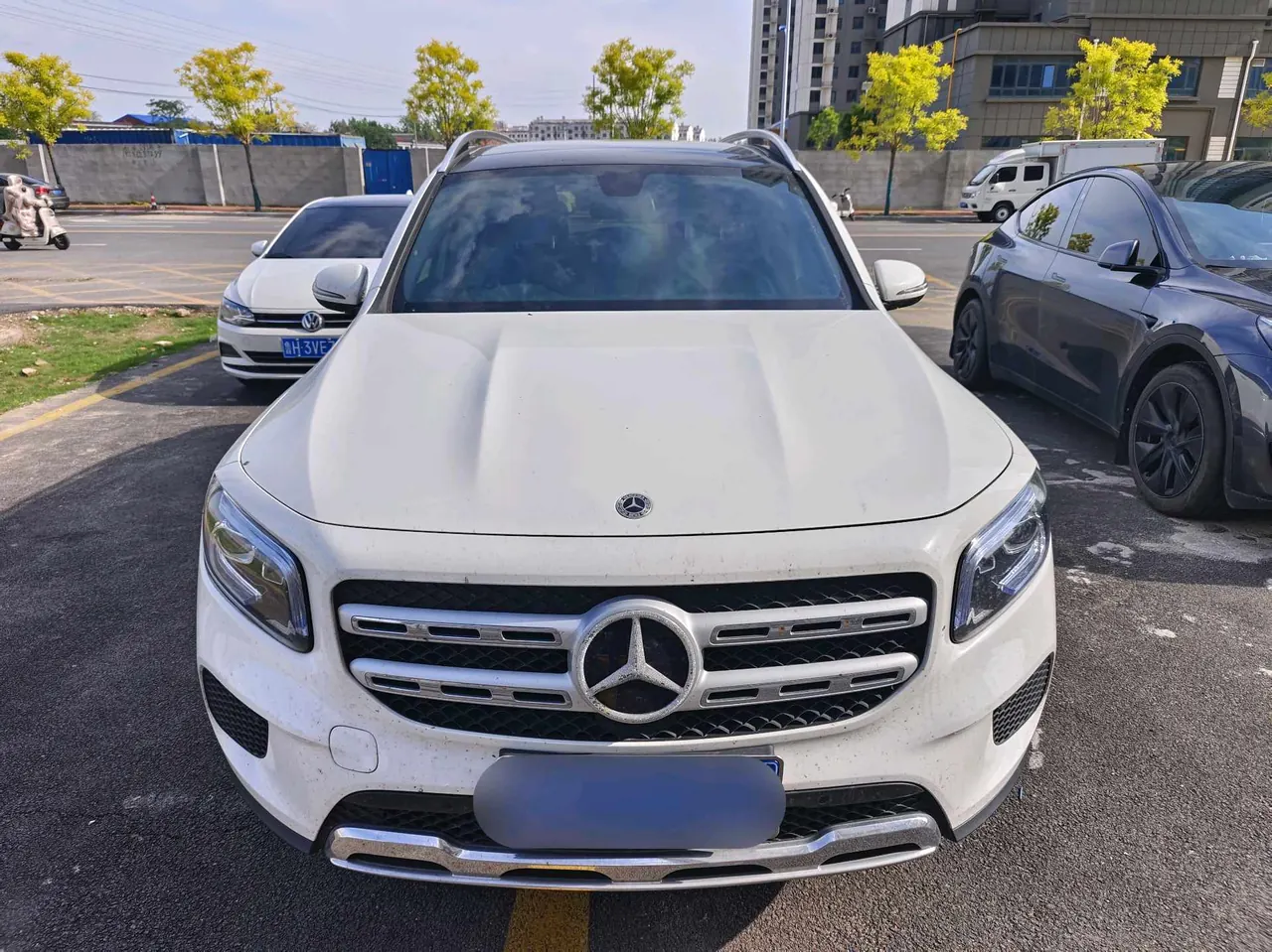 Mercedes Benz 2023 GLB 220 2.0T Dynamic Automatic 2