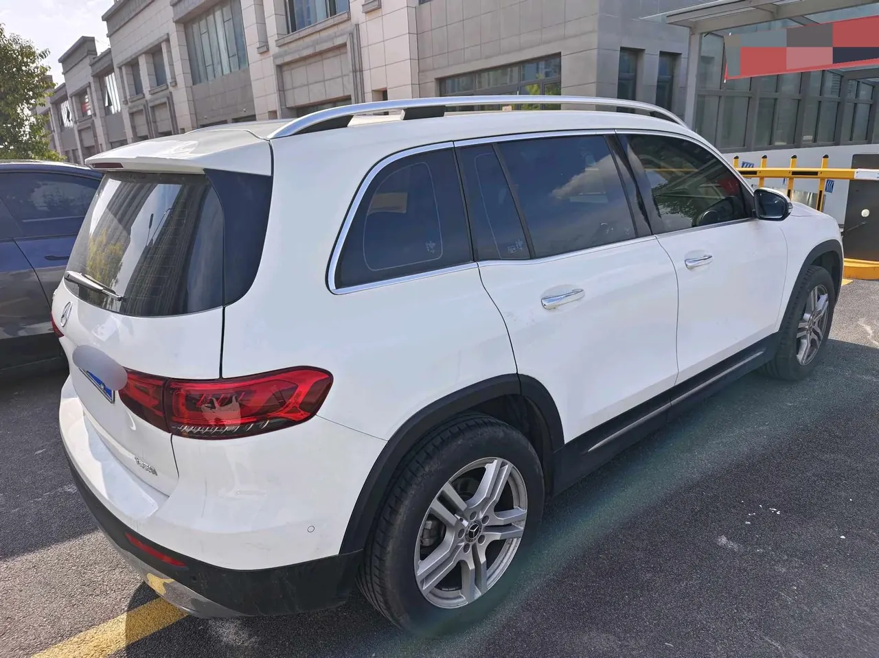 Mercedes Benz 2023 GLB 220 2.0T Dynamic Automatic 4