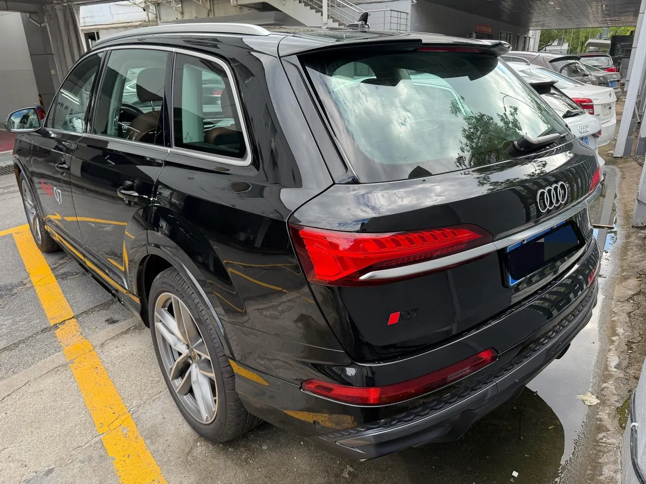 Audi Q7 (Imported) 2025 Q7 48V 3.0TFSI 55TFSI Quattro S line Black Samurai Automatic Gear 7