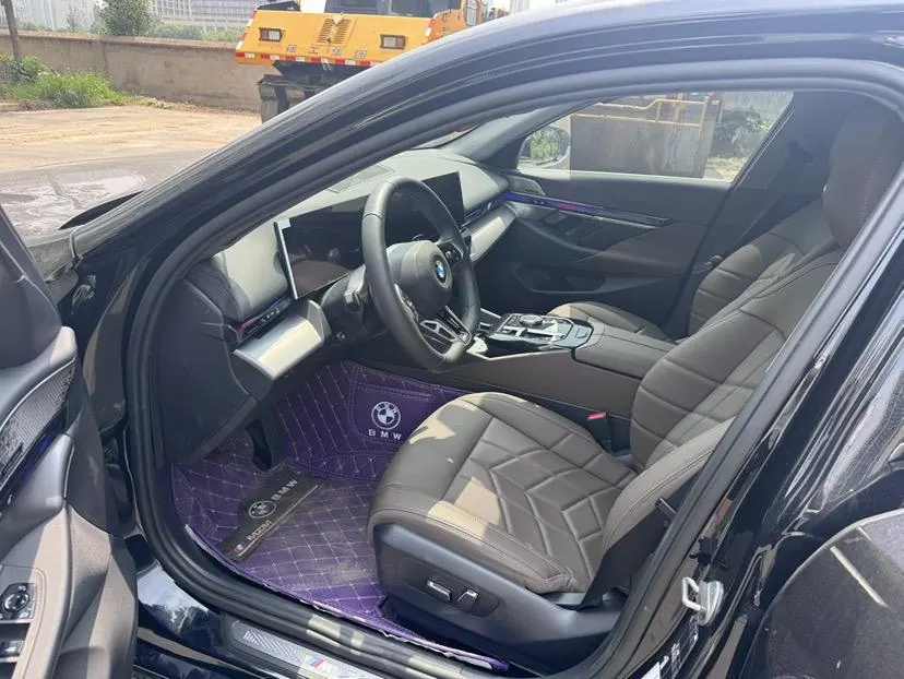 BMW 5 series 2024 530Li 48V 2.0T exclusive m sports suit automatic gear 4