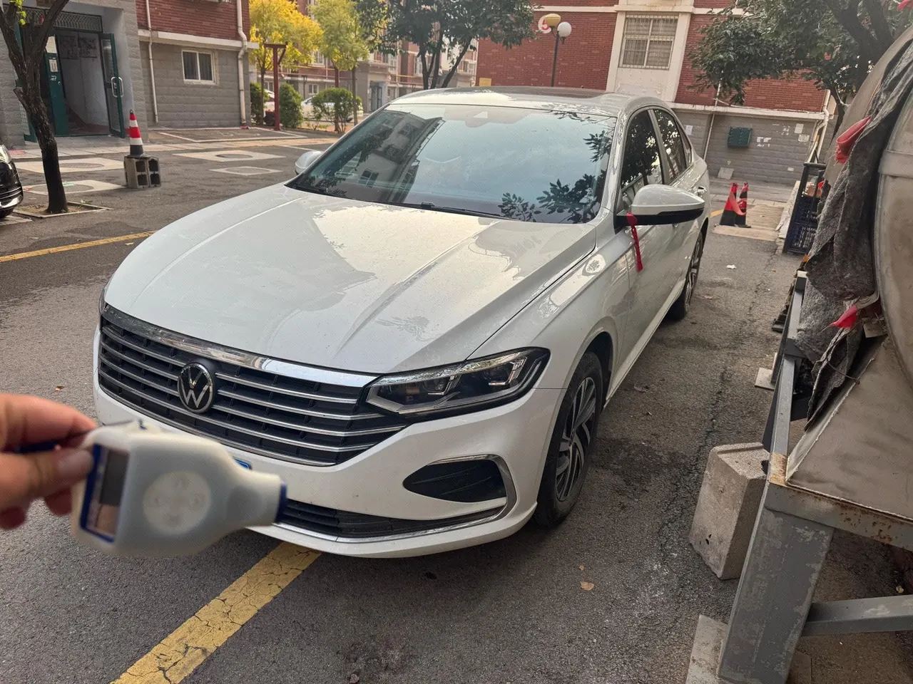 Open image lightbox: Volkswagen 2024 LaVida 1.5 5 Million Edition Automatic