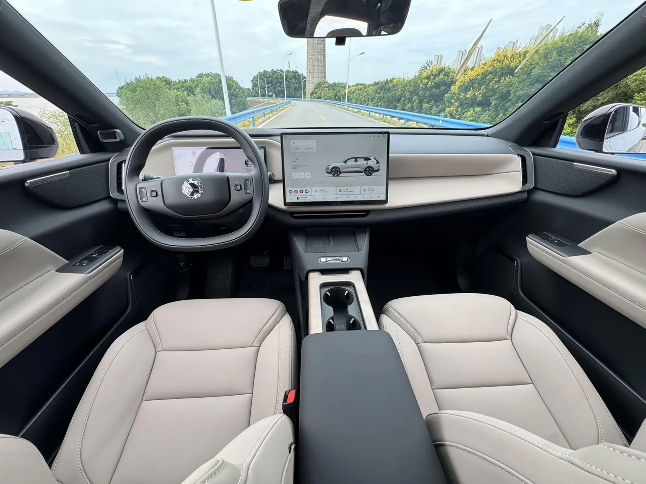 Volvo 2026 XC70 1.5T Two-Drive Long Endurance Core Automatic Gear 6