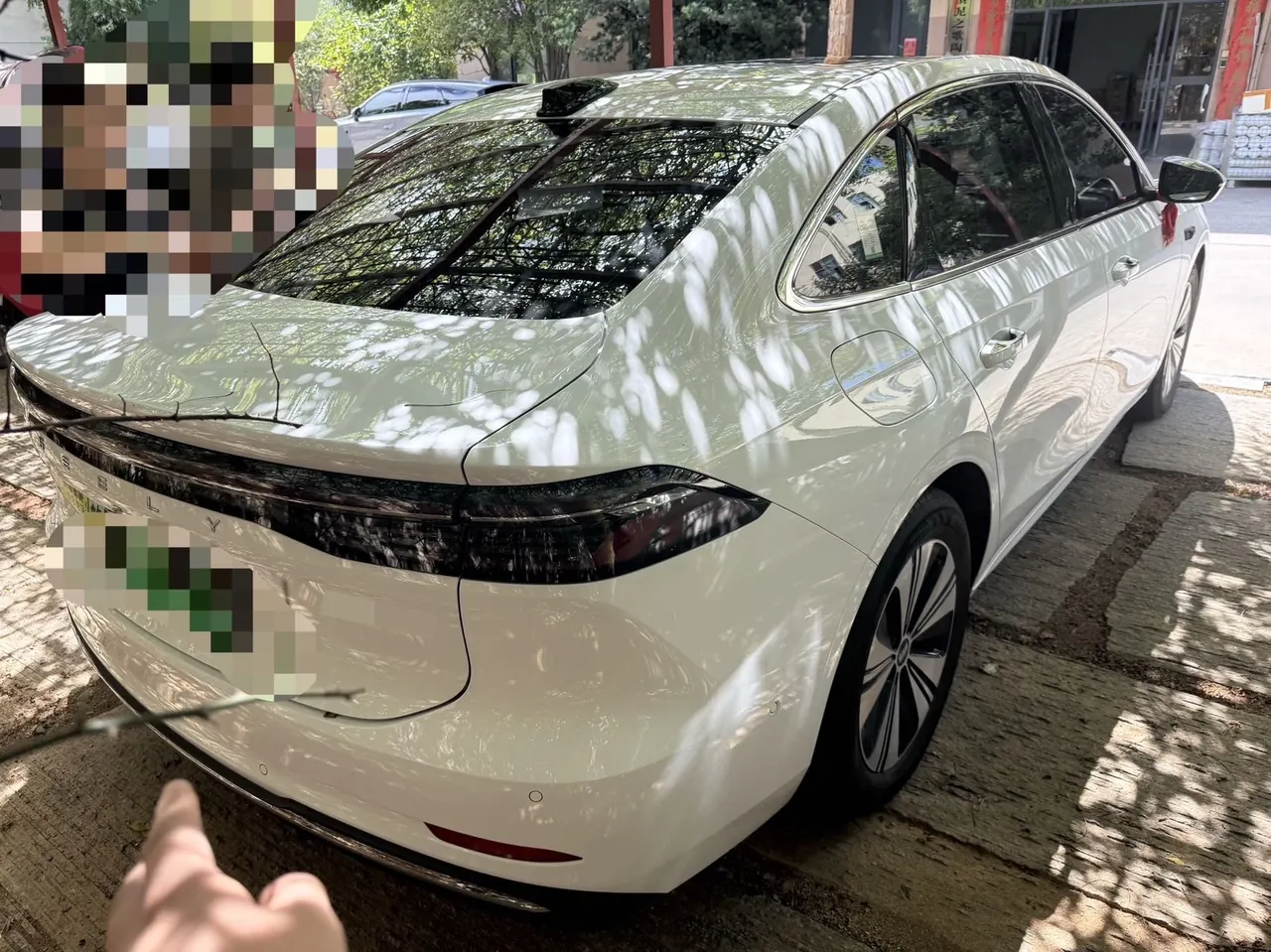 Geely Galaxy 2025 A7 EM-i 1.5 150km sailing version automatic gear 2