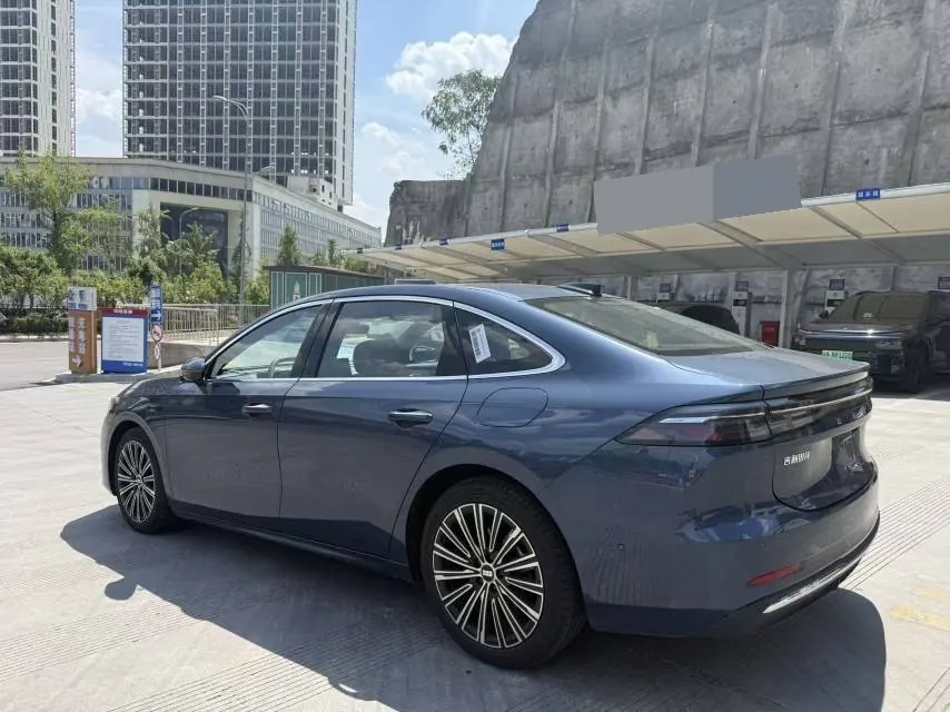 Geely Galaxy 2025 A7 EM-i 1.5 150km Starship Edition Automatic Gear 7