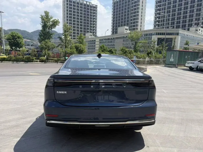 Geely Galaxy 2025 A7 EM-i 1.5 150km Starship Edition Automatic Gear 8