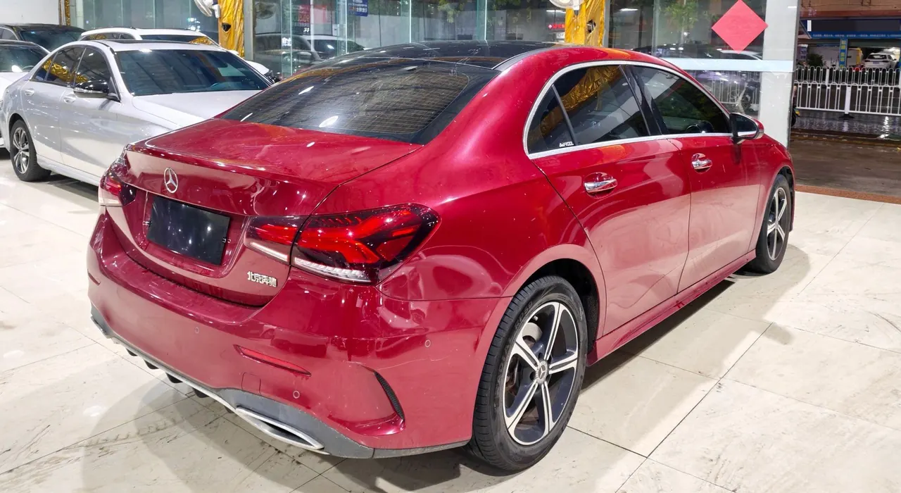 Mercedes Benz Class A 2022 A 200 L 1.3T Dynamic Automatic 7