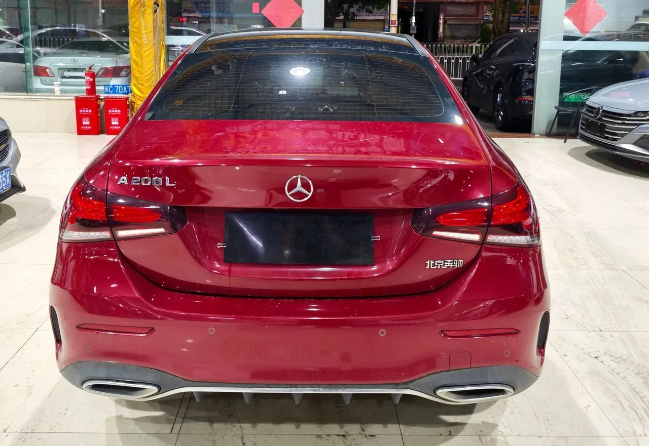 Mercedes Benz Class A 2022 A 200 L 1.3T Dynamic Automatic 8