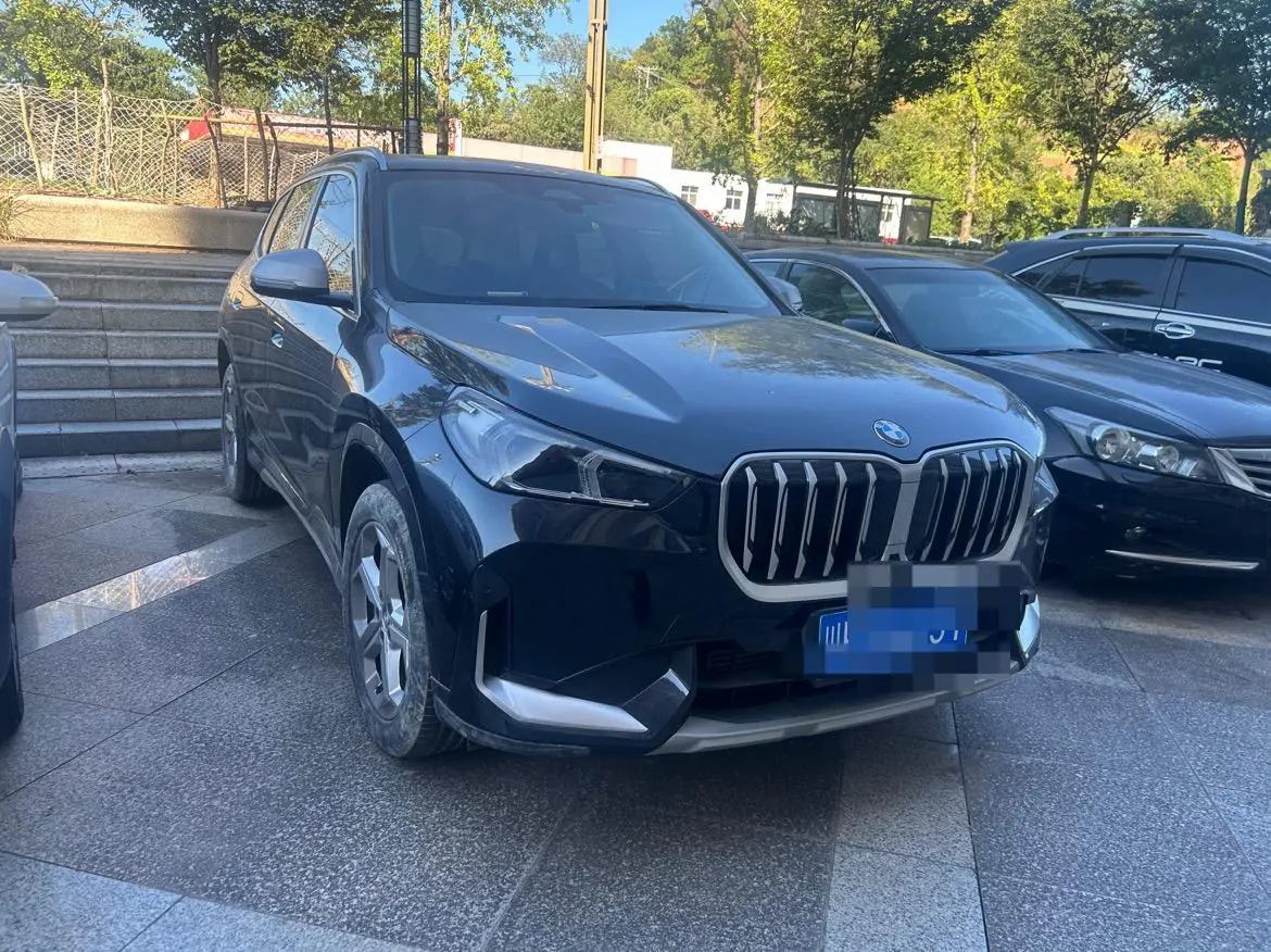 BMW 2024 X1 sDrive20Li 1.5T X design set automatic gear 3