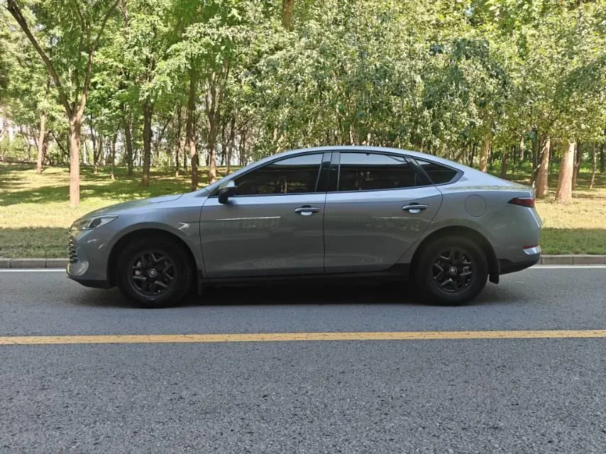 BYD 2025 Qin PLUS DM-i 1.5 stepless intelligent driving version 55KM leading automatic gear 7
