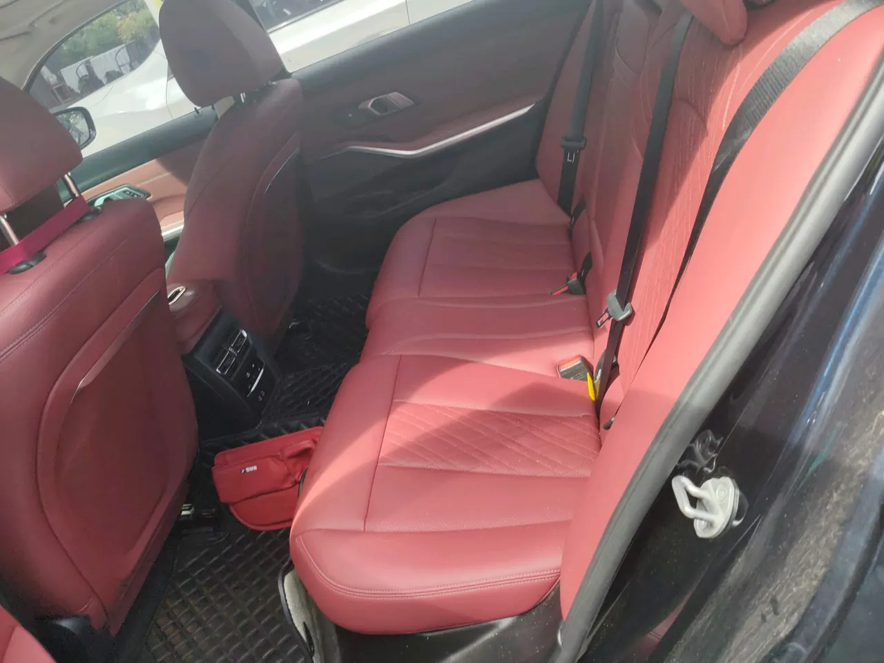 BMW 3 Series 2024 325Li 2.0T M Sports Obsidian Night Suit Automatic Gear 7