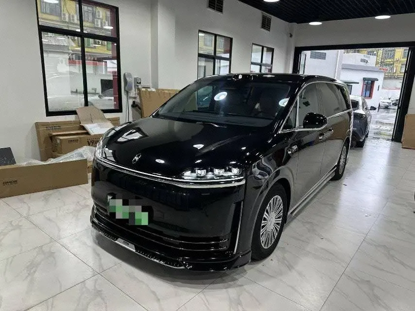 Intellectual 2026 V9 Ultra Automatic Transmission - View 1