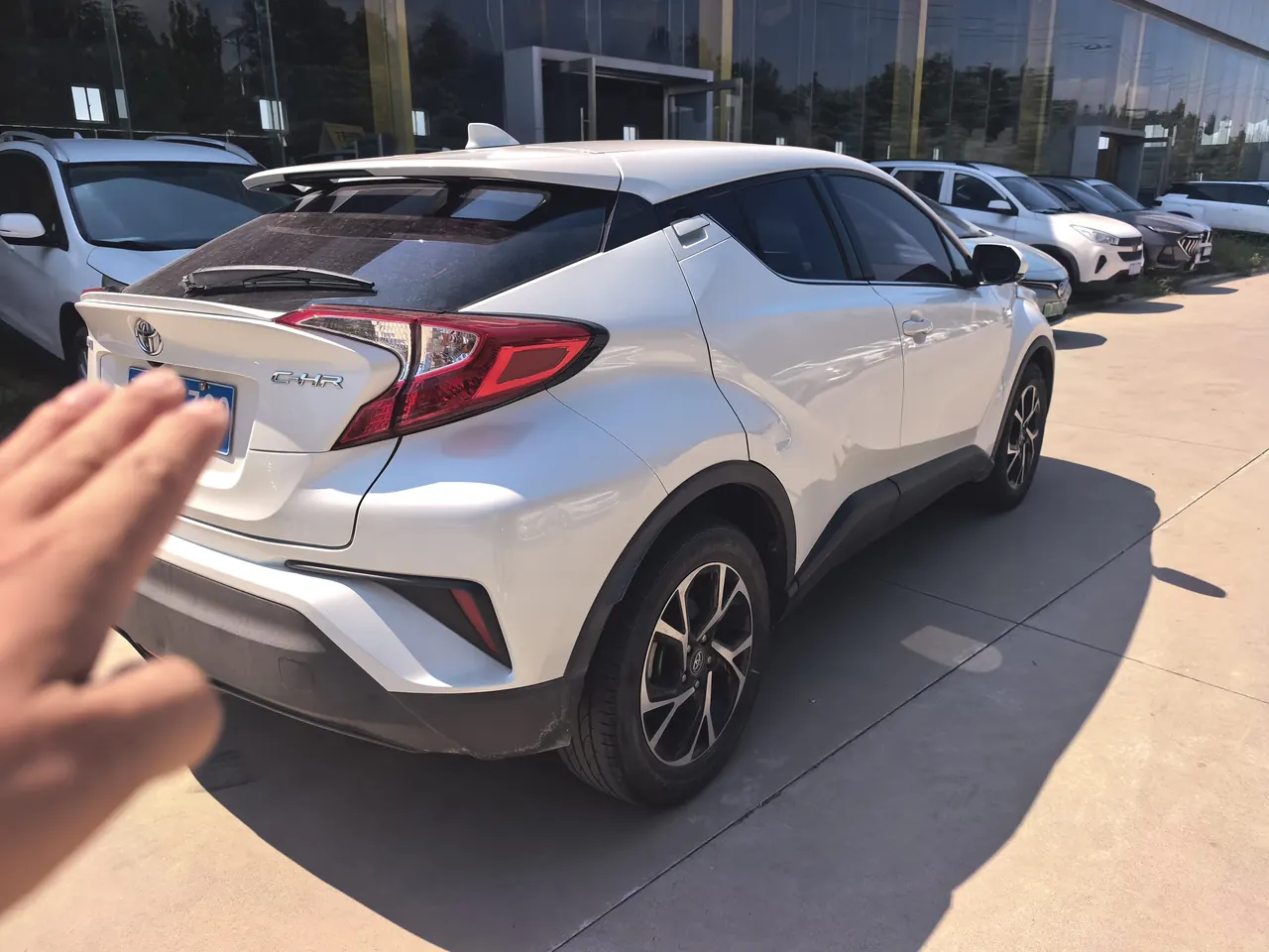 Toyota 2020 C- HR 2.0 stepless leading version of automatic gear 5