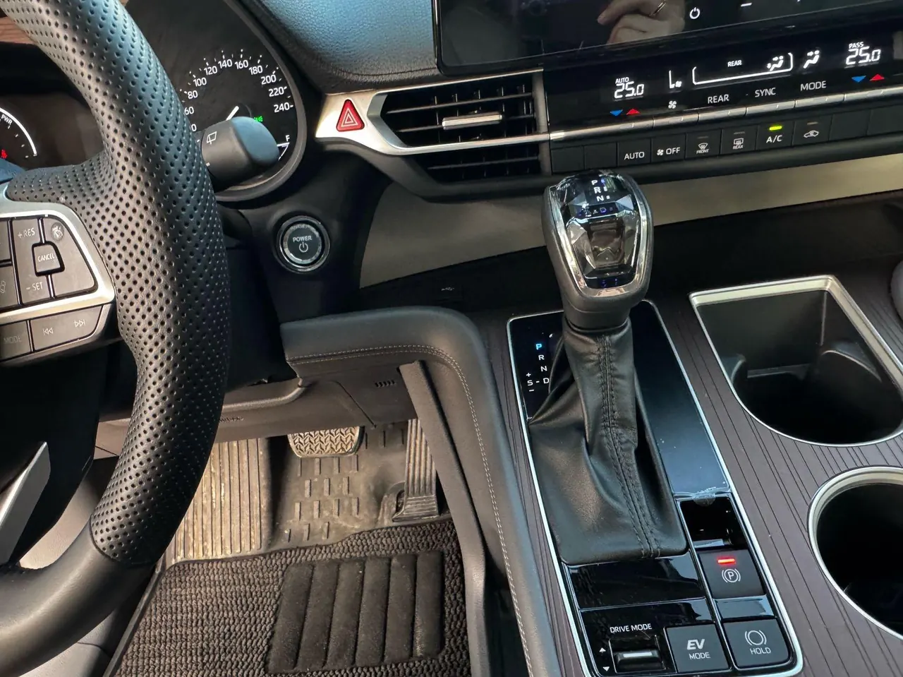 Toyota 2024 Grevia HYBRID 2.5 Stepless Comfort Edition Automatic Transmission 10