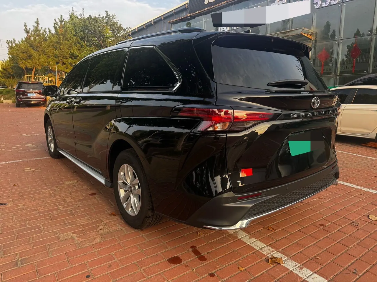 Toyota 2024 Grevia HYBRID 2.5 Stepless Comfort Edition Automatic Transmission 4