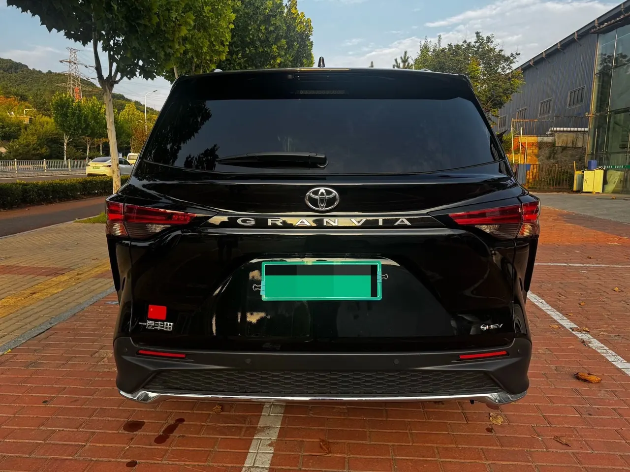 Toyota 2024 Grevia HYBRID 2.5 Stepless Comfort Edition Automatic Transmission 5