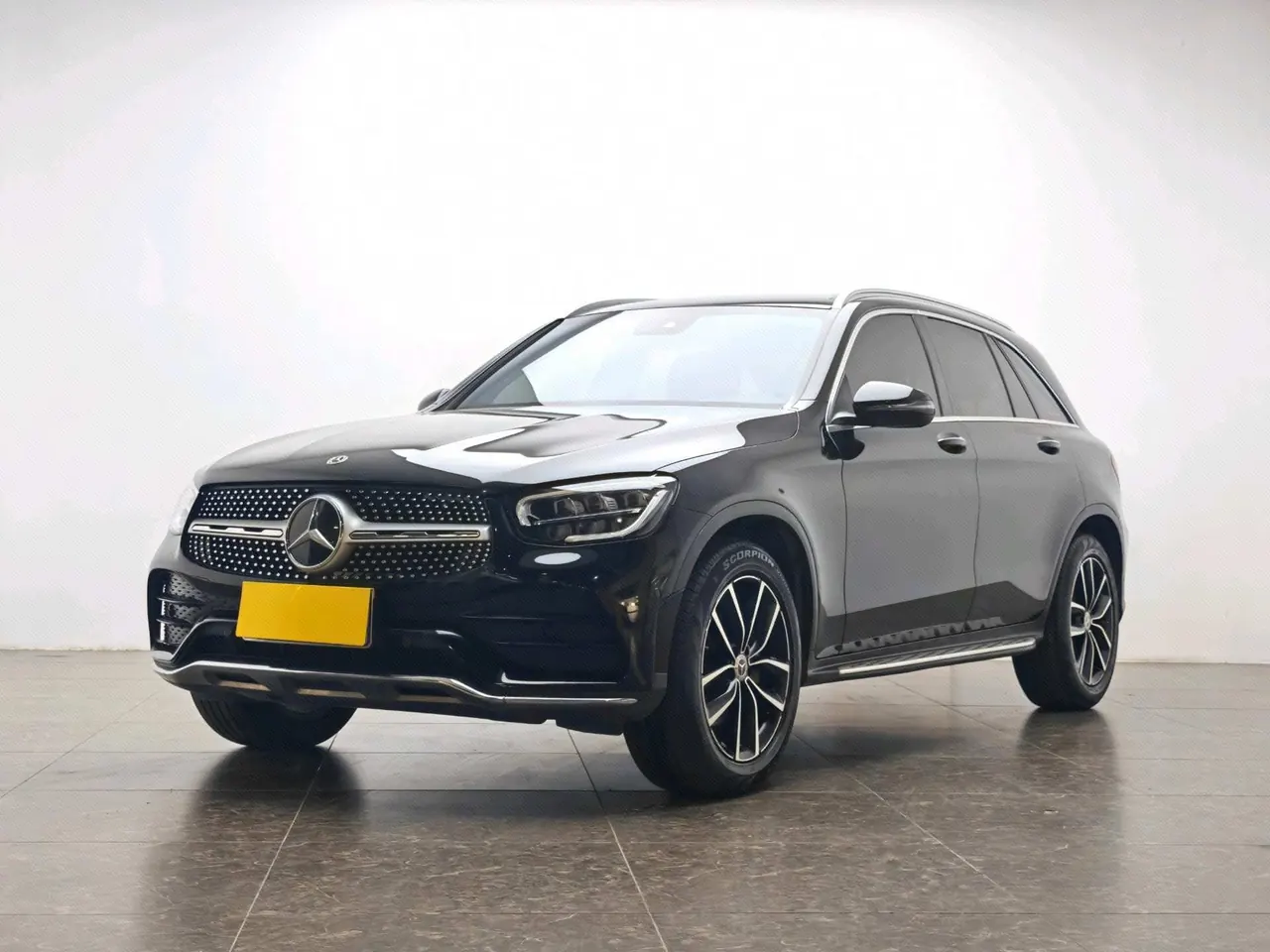 Open image lightbox: Mercedes Benz 2022 GLC 300 L 4MATIC 2.0T Dynamic Automatic