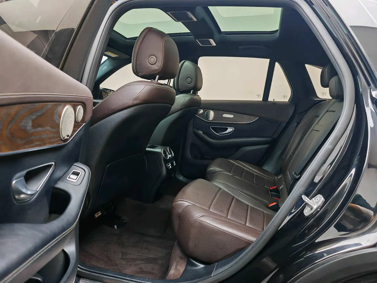 Mercedes Benz 2022 GLC 300 L 4MATIC 2.0T Dynamic Automatic 4