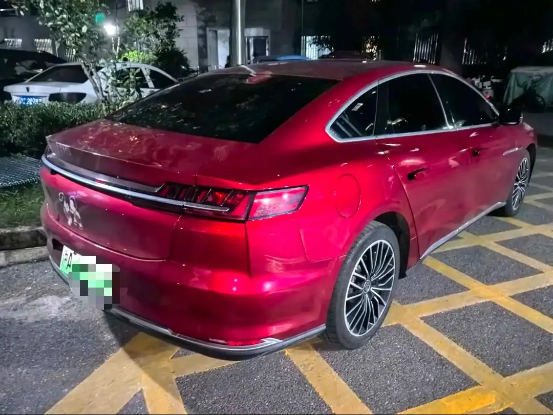BYD 2020 Han DM 2.0T 4-wheel drive performance version noble automatic gear 4