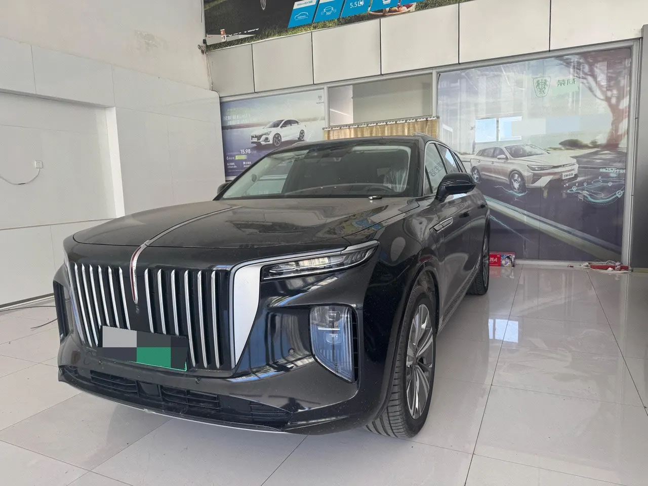HongQi 2022 E-HS 9 690km Flag Edition 6-seat Automatic Gear - View 1