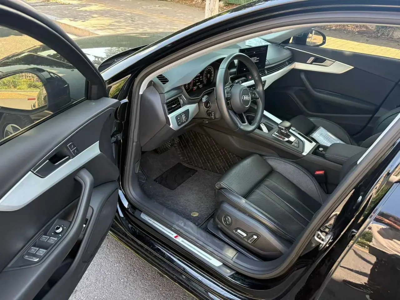 Audi 2024 A4L 2.0TFSI 40TFSI Fashion Dynamic Automatic 7