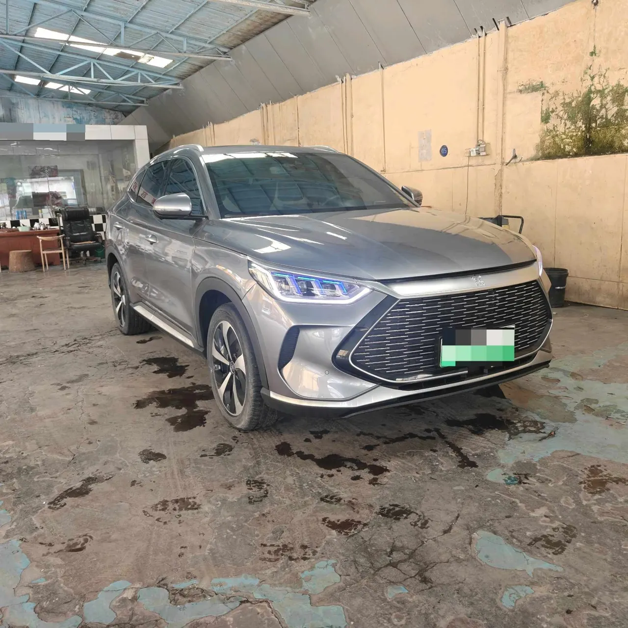 BYD Song PLUS New Energy 2022 Song PLUS DM-i 1.5 Stepless 110KM Flagship PLUS 5G Edition Automatic Gear 3