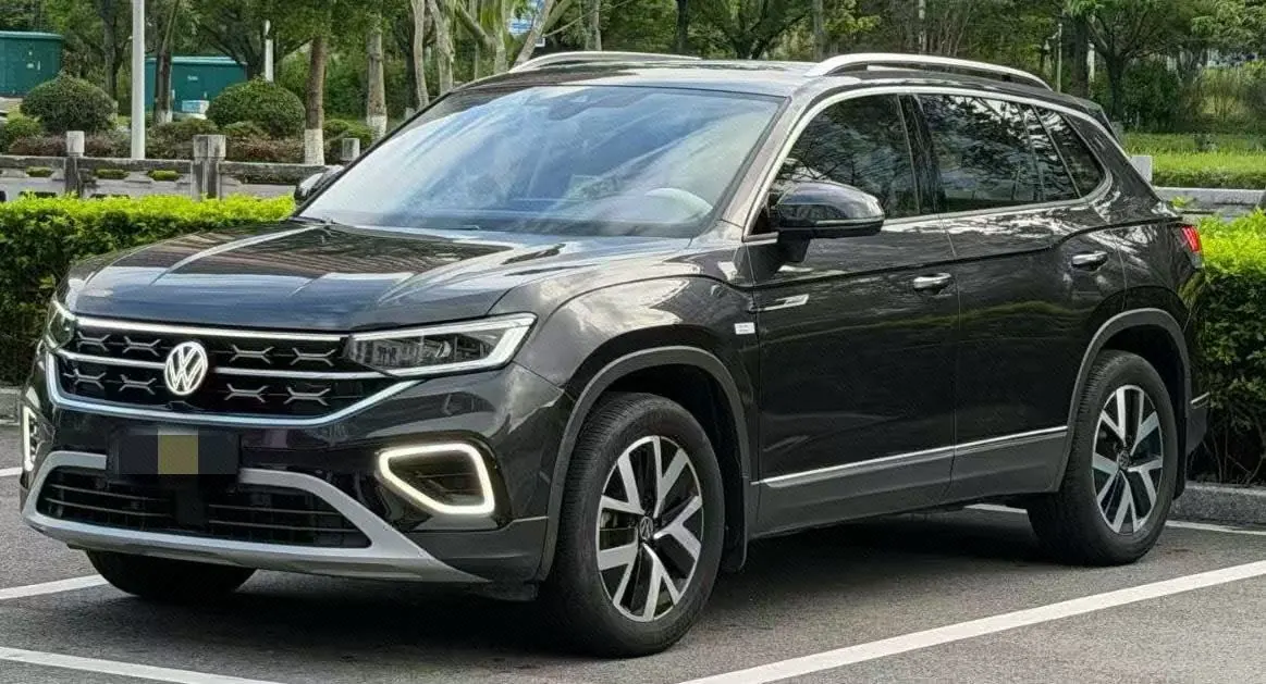 打开图片灯箱:Volkswagen 2024 Tanyue 2.0TSI 330TSI Two-Drive Luxury Plus Advanced Edition Automatic Gear