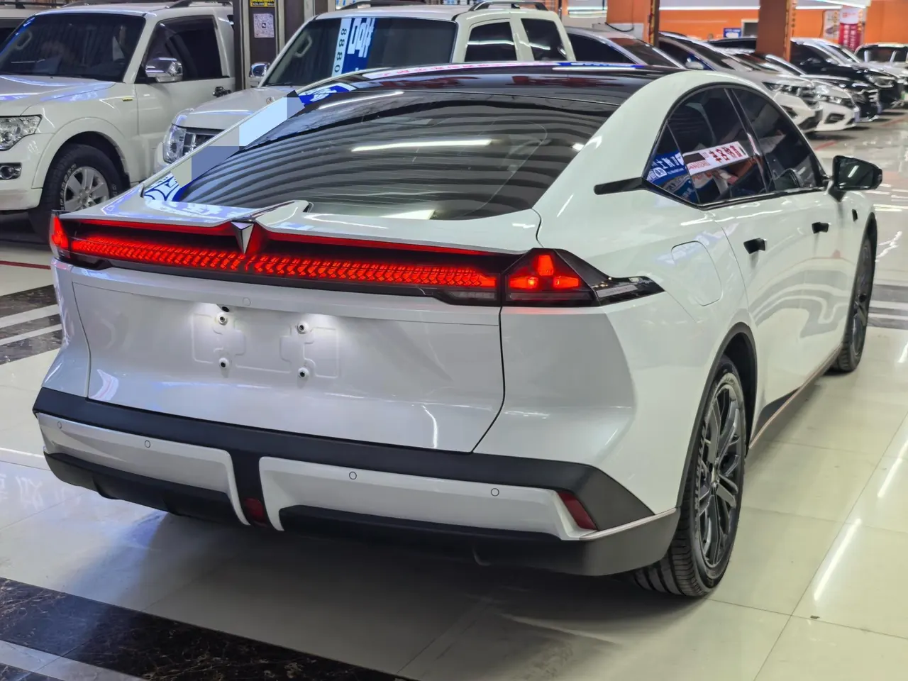 ChangAn Deepal 2022 SL03 1200 Range-extended Automatic Gear 5