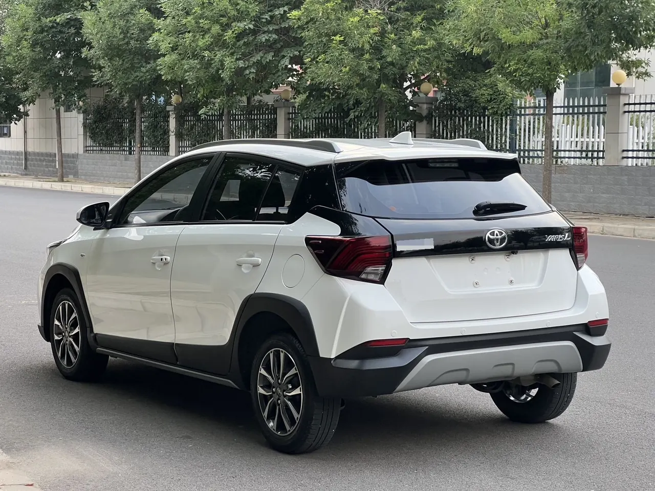Toyota yaris 2022 YARiS L to dazzle X 1.5 stepless luxury PLUS version of automatic gear 6
