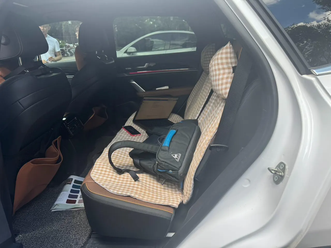 BYD Tang New Energy 2021 Tang DM-i 1.5T Stepless 112KM Honorable Automatic Gear 3