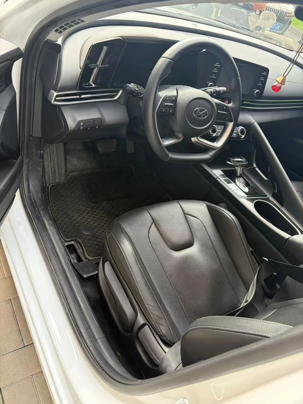 Hyundai 2022 Elantra-sedan 1.5 stepless GLX elite automatic gear 4