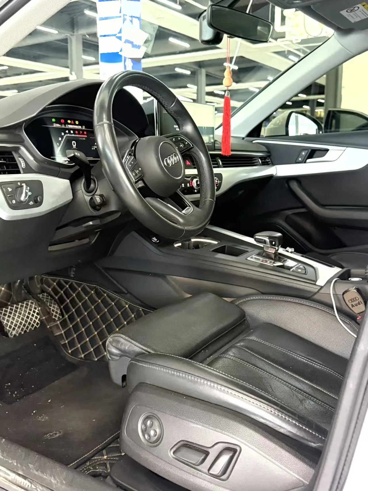 Audi 2022 A4L 2.0TFSI 40TFSI Fashion Dynamic Automatic 7