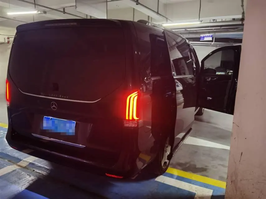 Mercedes Benz V 2024V 300 L 48V 2.0T Deluxe Automatic Gear 3