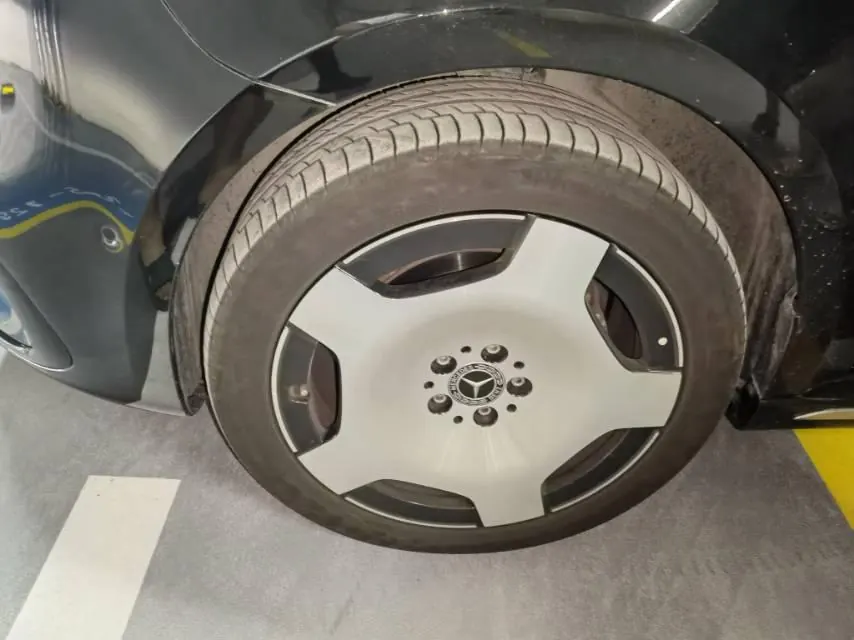 Mercedes Benz V 2024V 300 L 48V 2.0T Deluxe Automatic Gear 8