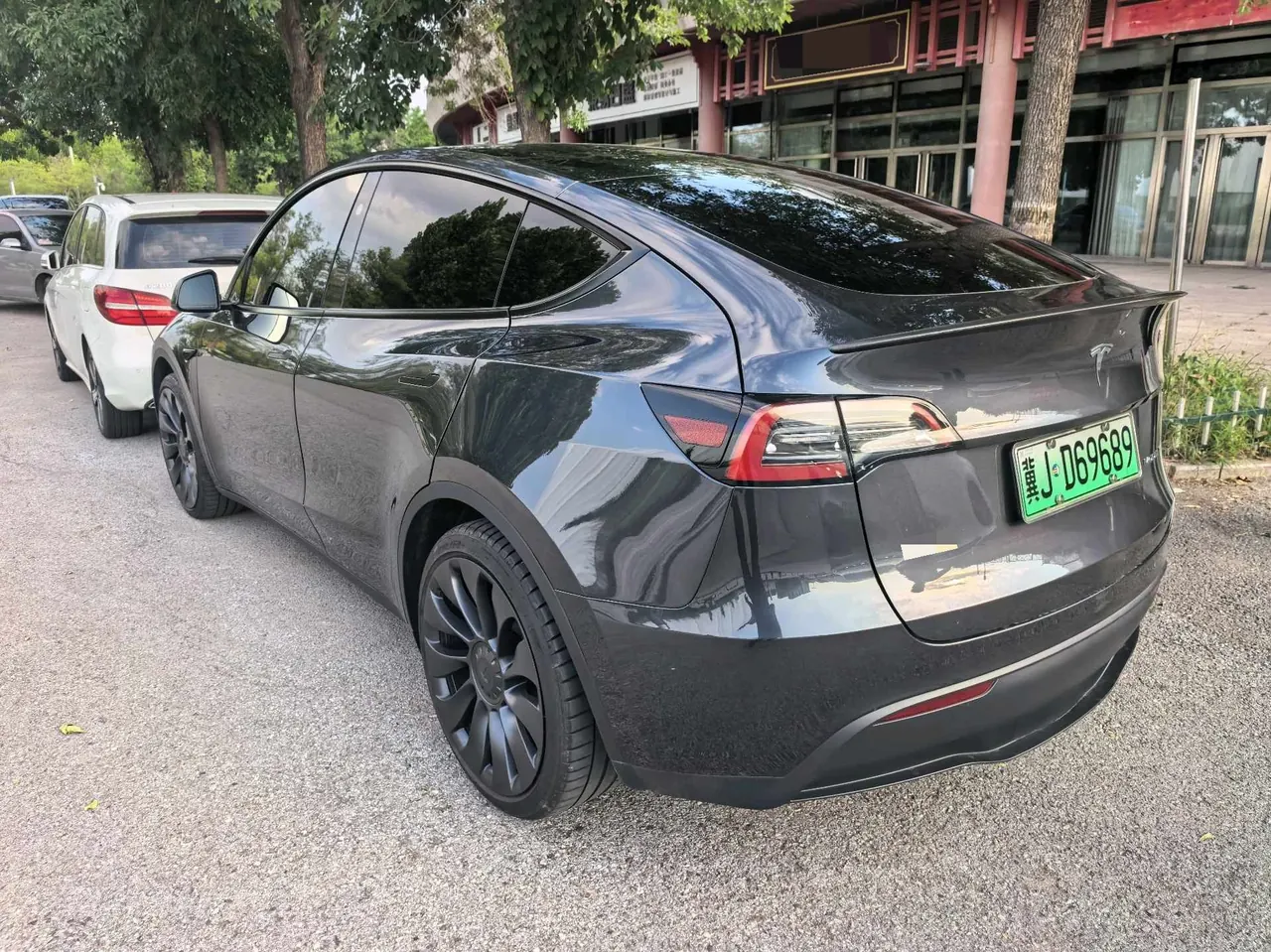 Tesla 2024 Model Y rear-wheel drive version automatic transmission 4