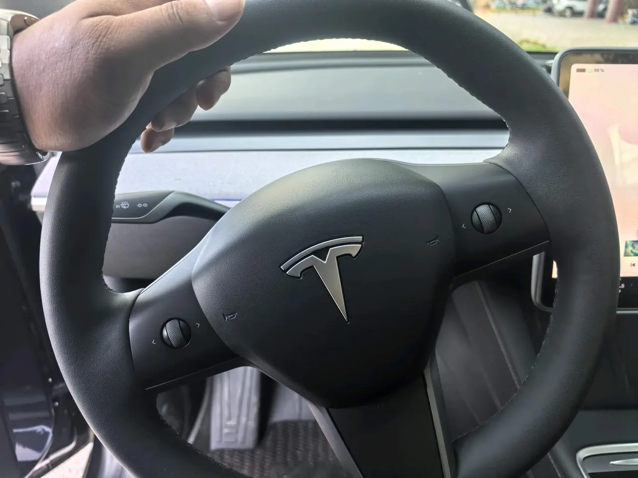 Tesla 2024 Model Y rear-wheel drive version automatic transmission 7