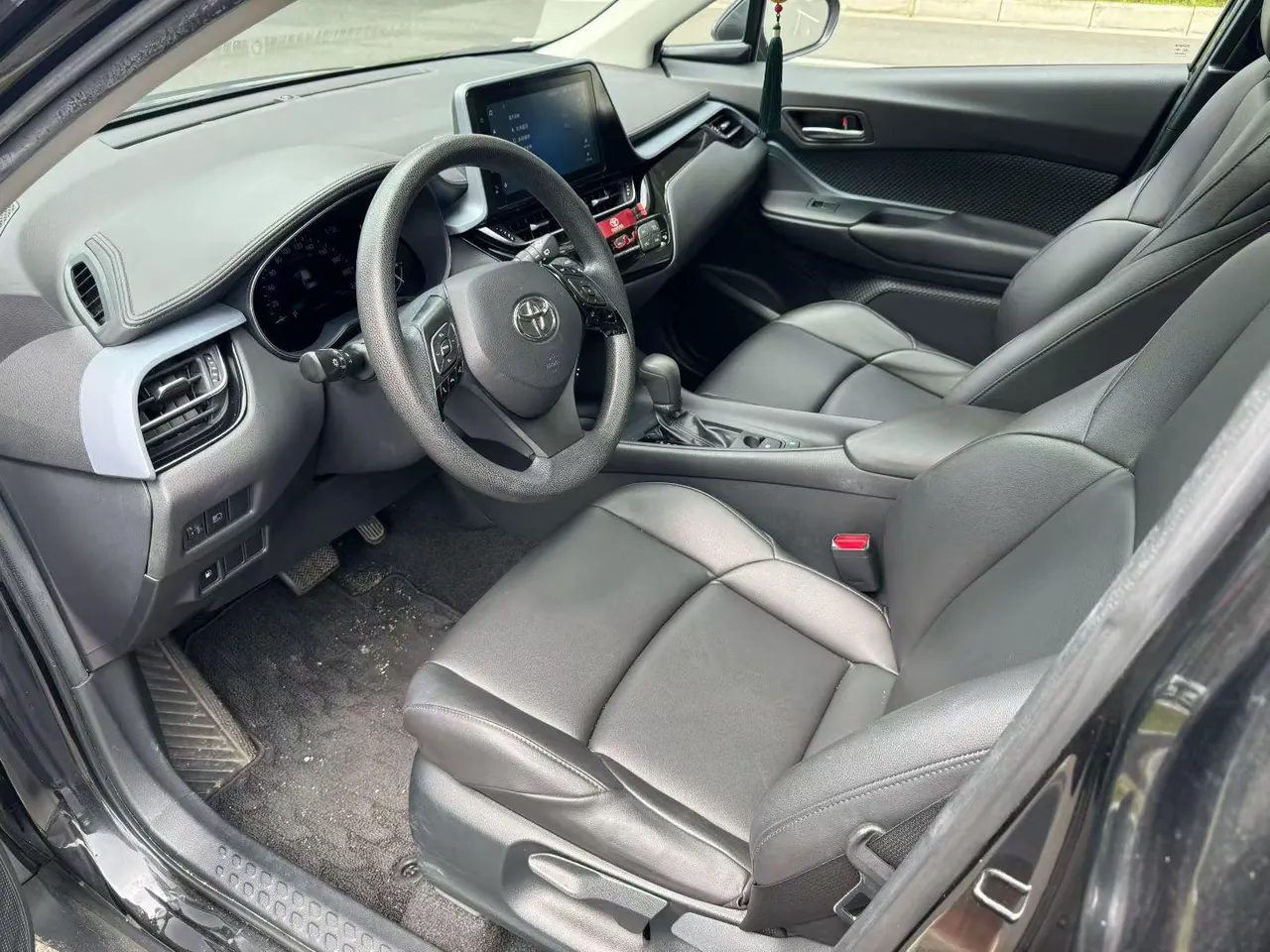 Toyota 2021 Yize Double Engine 2.0 Stepless Yichi Edition Automatic Gear 4