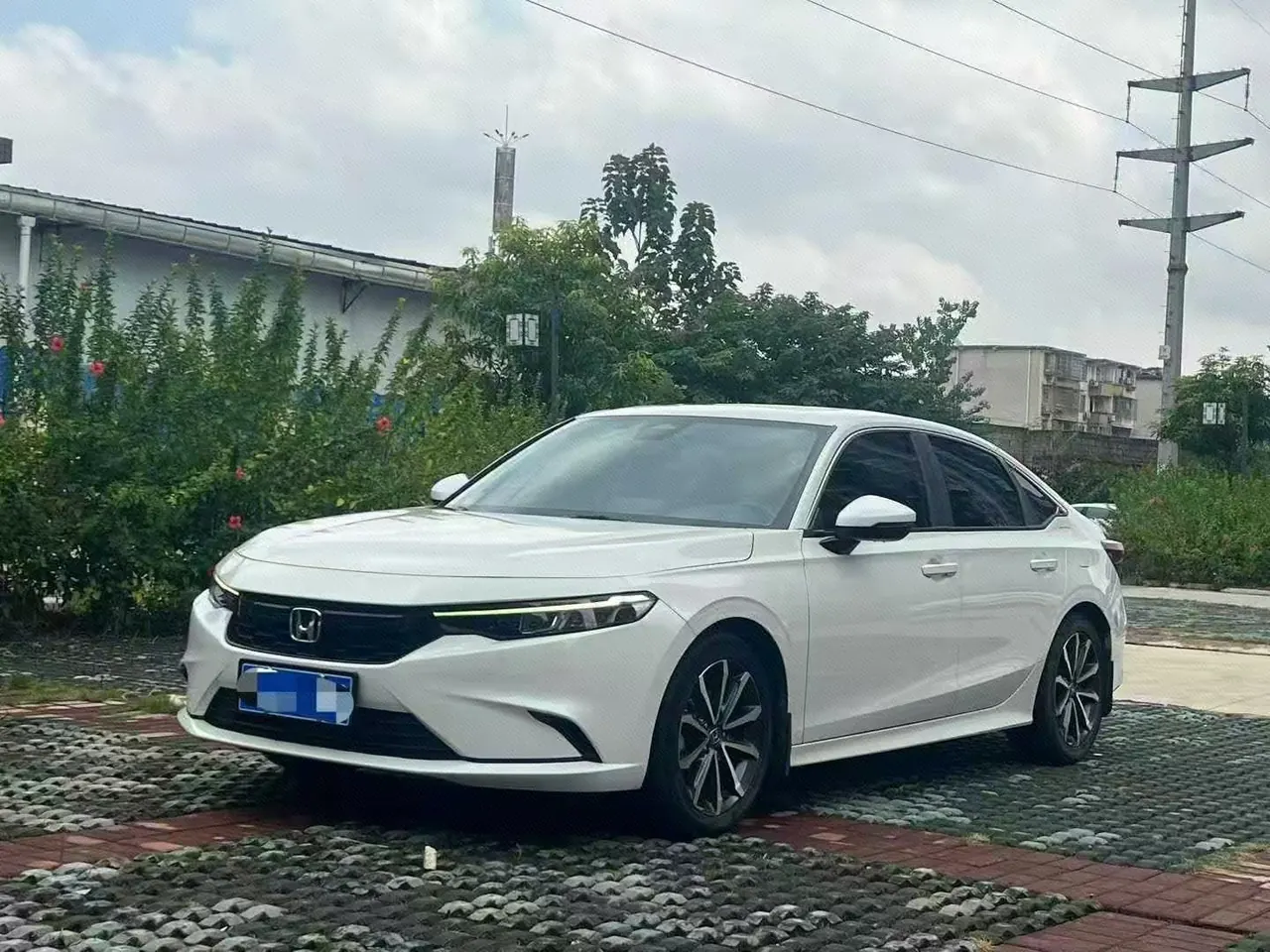 打开图片灯箱:Honda 2022 Model 1.5T Stepless 240TURBO Magic Night Deluxe Edition Automatic Gear