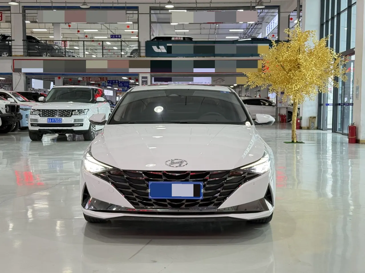 Hyundai 2022 Elantra -3-compartment 1.5 stepless LUX premium automatic gear 2