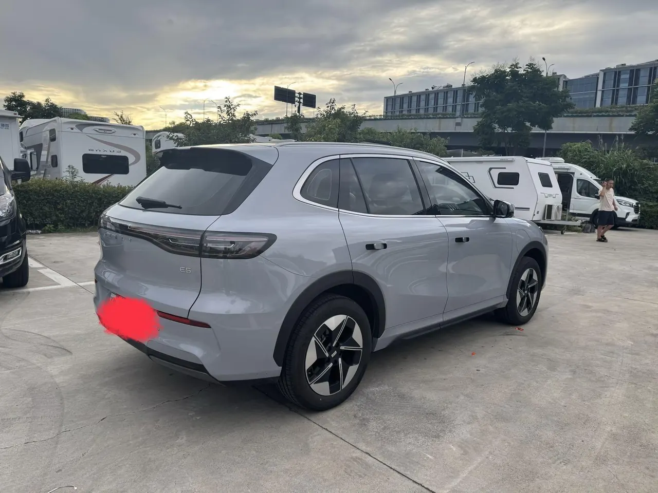 Geely Galaxy 2026 E 5 610km Discovery Edition Automatic Gear 5