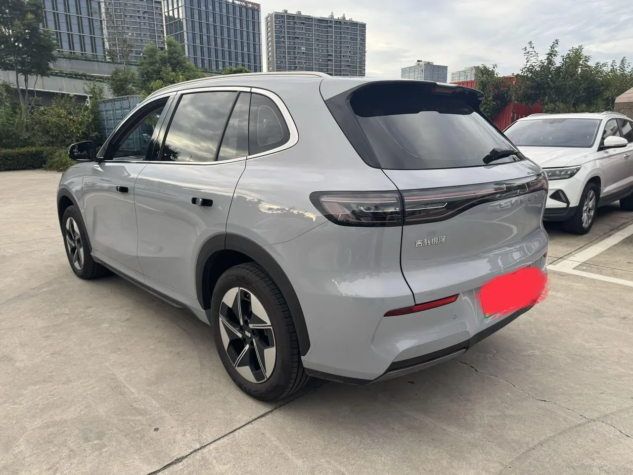 Geely Galaxy 2026 E 5 610km Discovery Edition Automatic Gear 6