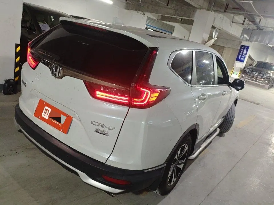 Honda 2021 CR-V 1.5T Stepless 240TURBO Two-Drive Fashion Edition Automatic Gear 3