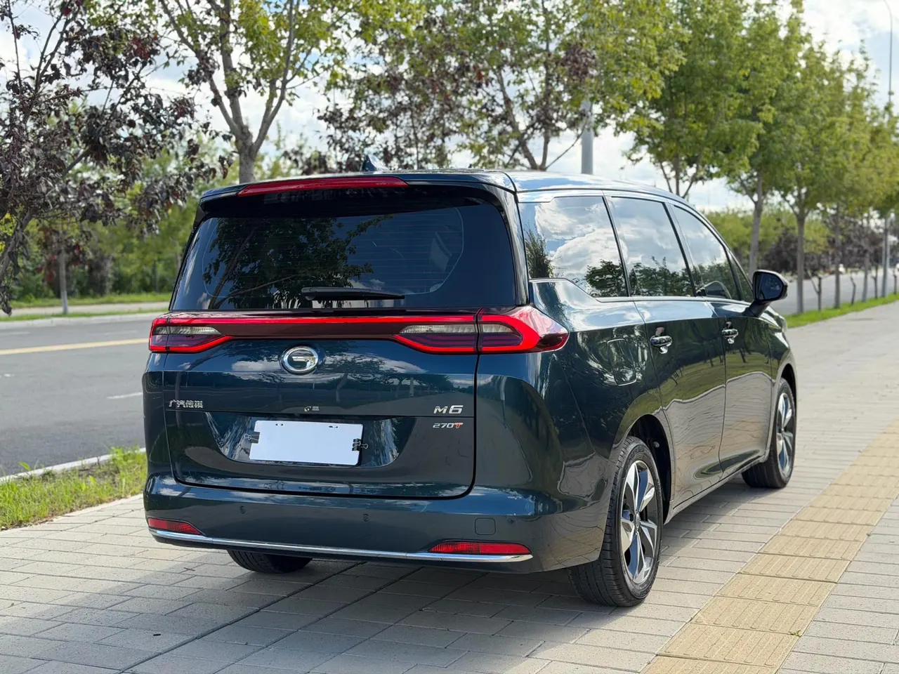 Chuanqi 2021 M6 1.5T 270T Premium Edition 7-seat Automatic Gear 15