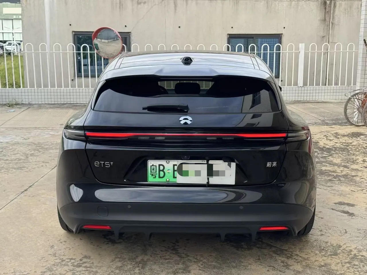 NIO 2024 ET5T 75kWh Touring automatic 4
