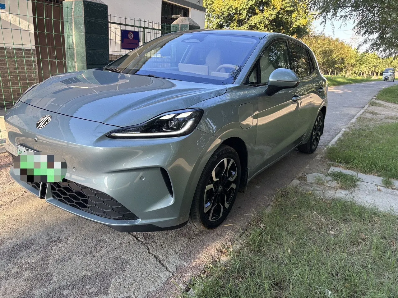MG 2026 MG4 EV 530 Smart Edition Automatic Gear - View 1