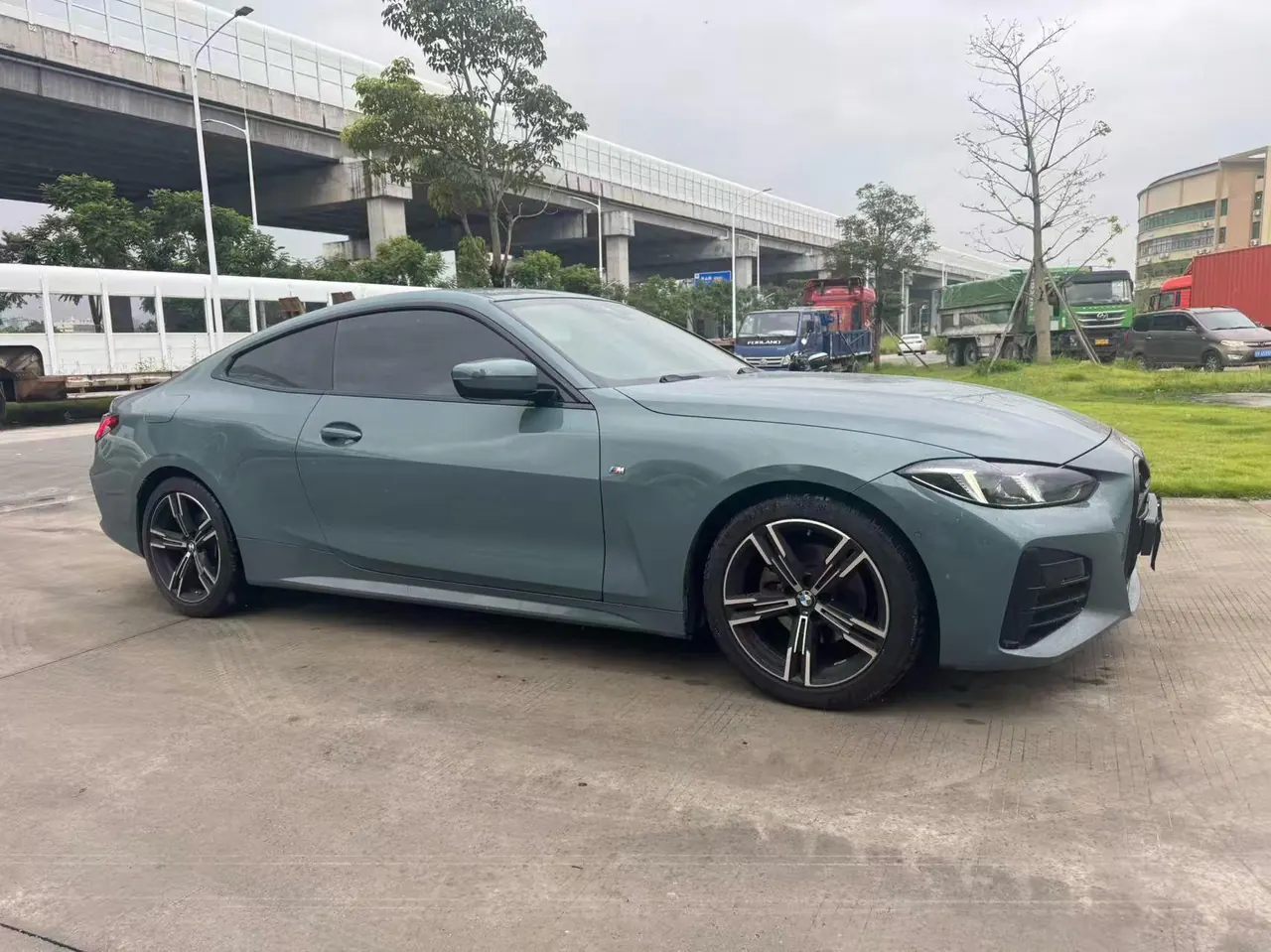 BMW 4 Series (Imported) 2024 425i Coupe 2.0T M Sports Suit Automatic Gear 6