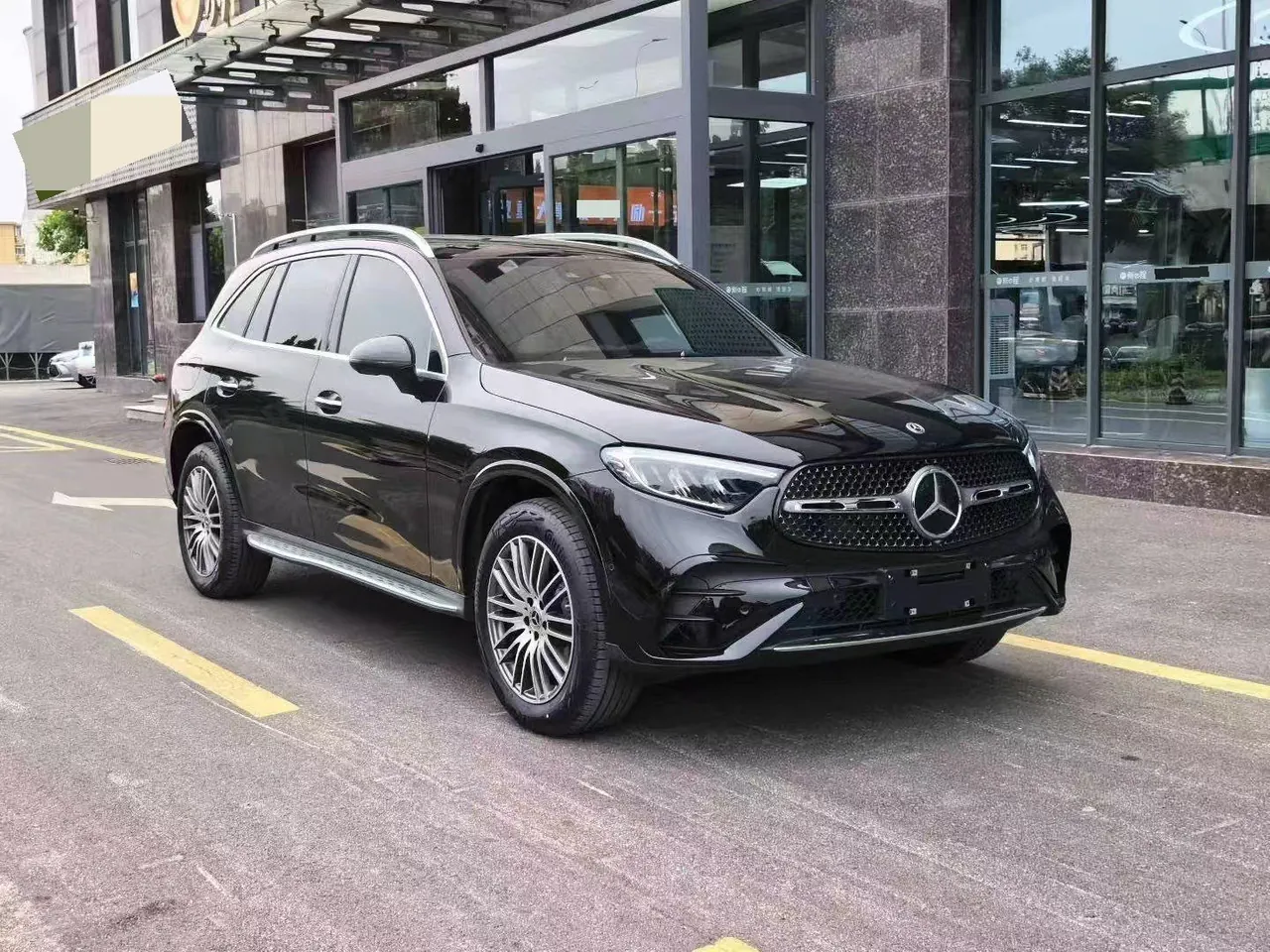 Mercedes Benz 2026 GLC 300 L 4MATIC 48V 2.0T dynamic 5-seat automatic gear 3