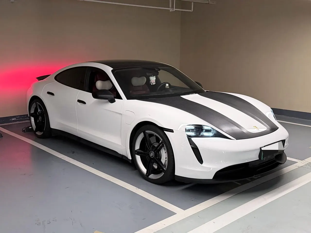 Porsche Taycan (Imported) 2020 Taycan Taycan Automatic 8