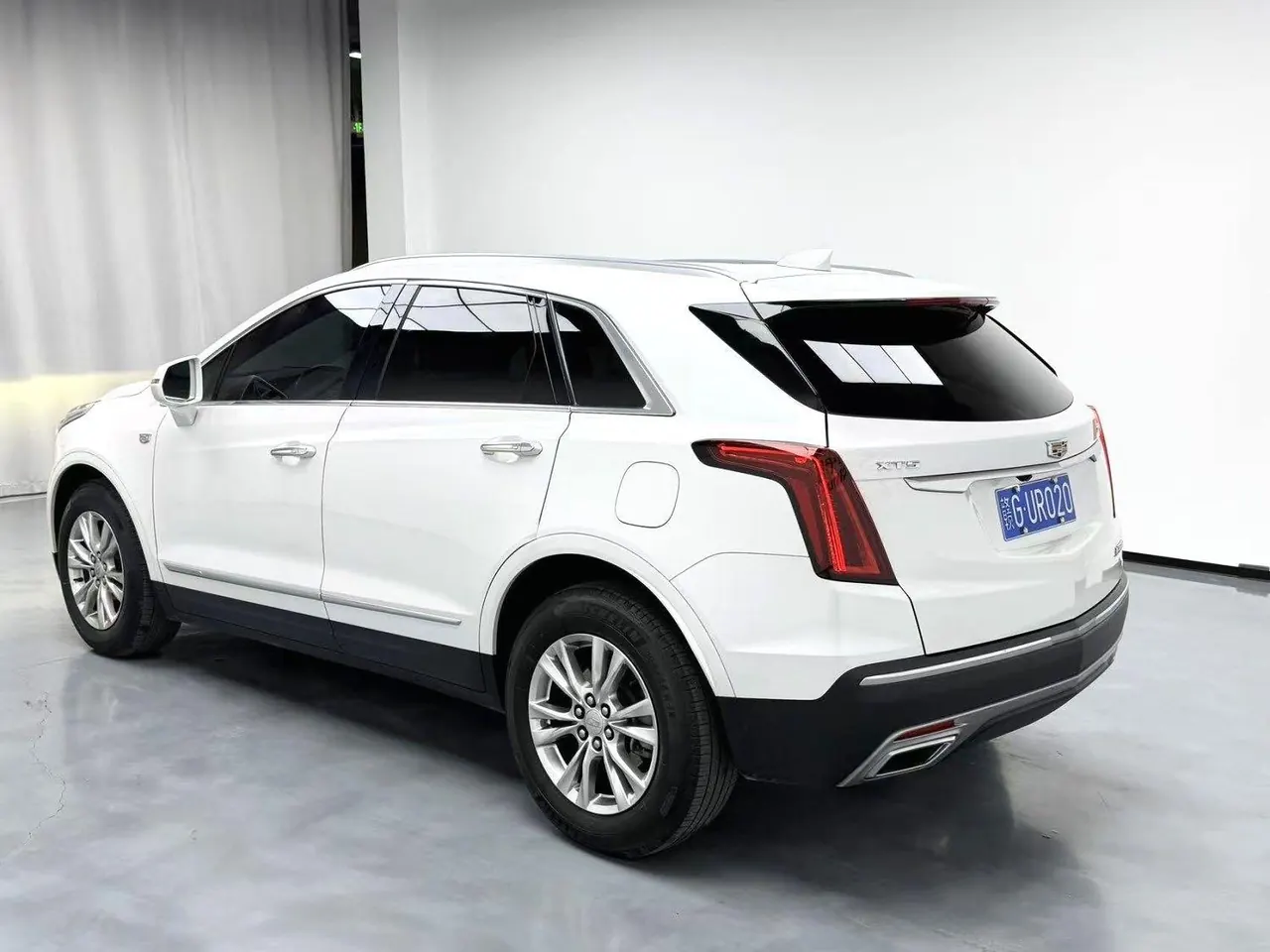 Cadillac 2022 XT5 48V 2.0T Two-Drive Luxury Automatic Gear 8