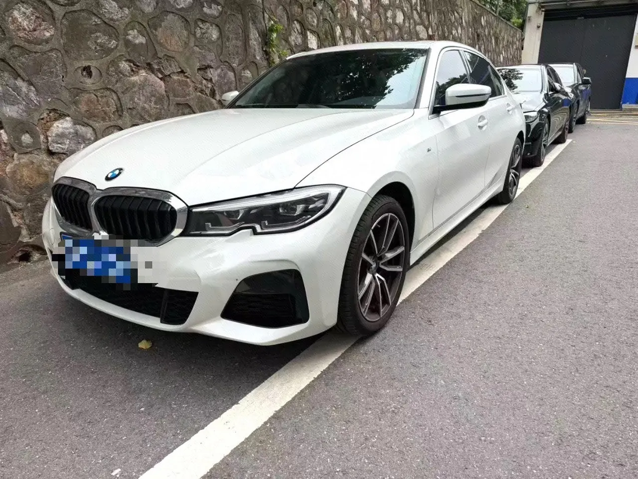 Open image lightbox: BMW 3 Series 2022 320Li 2.0T M Sports Suit (Modified) Automatic Gear